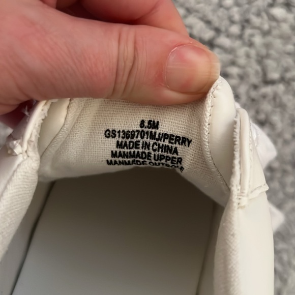 MIA White Sneakers with Red and‎ Blue Accents - Picture 9 of 9